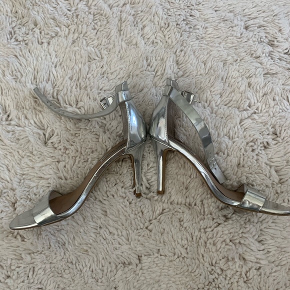 Steve Madden Metallic Heels - Picture 4 of 4